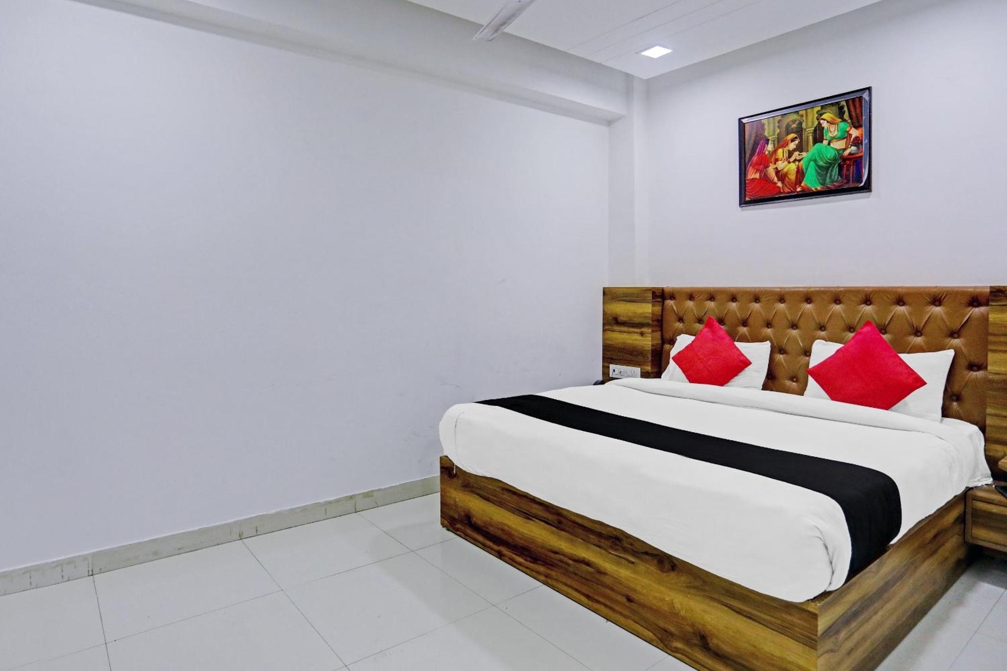Hotel O Zion New Delhi Exterior photo